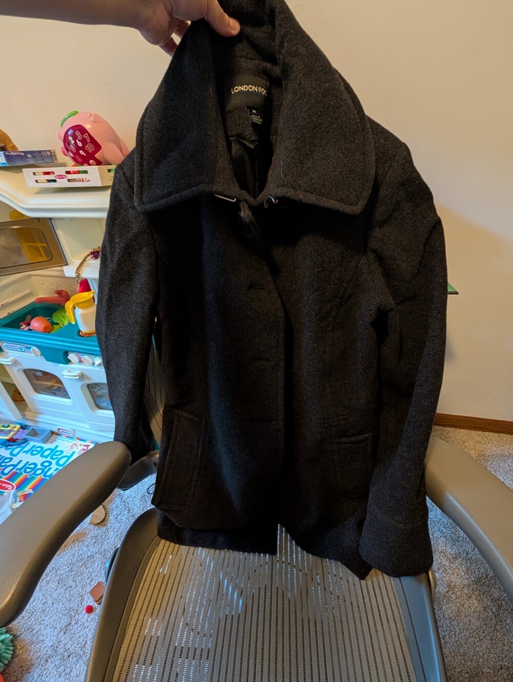 London Fog Size M boiled Wool Peacoat